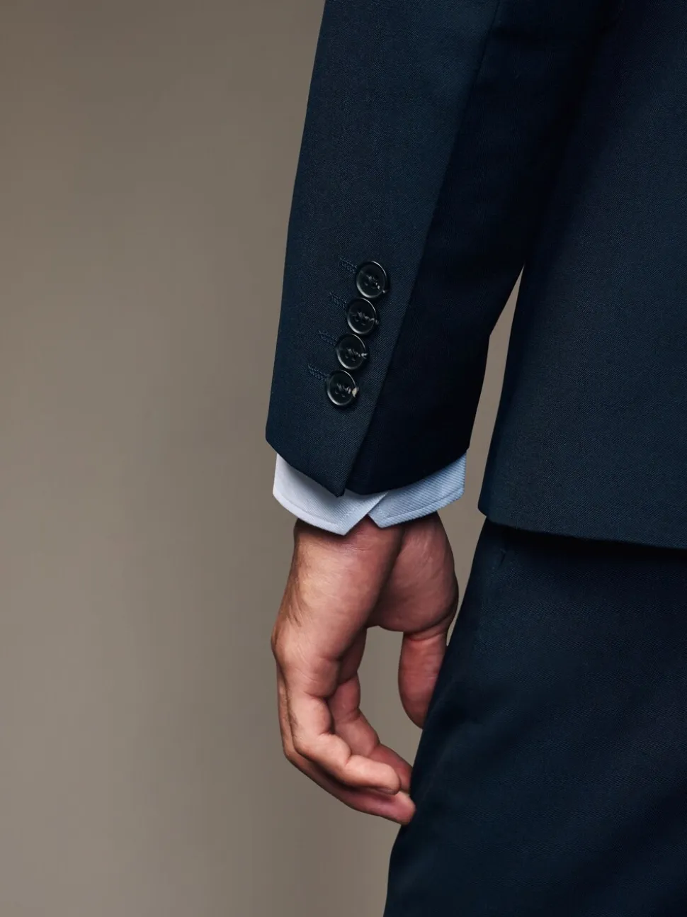 Donkerblauw - Slim Fit - Kostuum met twee knopen: colbert