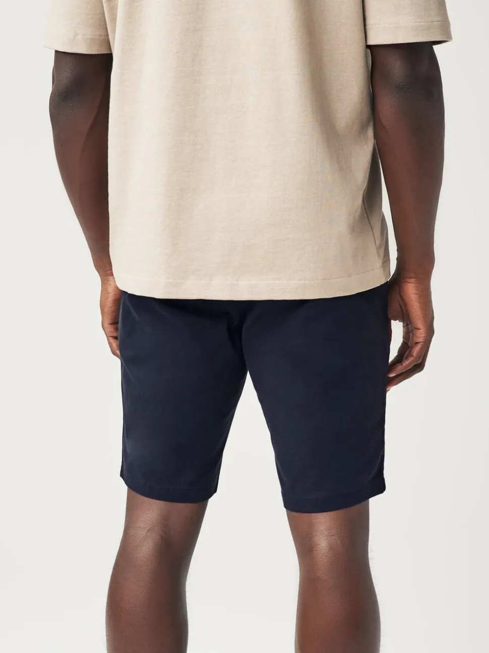 Donkerblauw - Strakke Pasvorm - Chinoshort met stretch