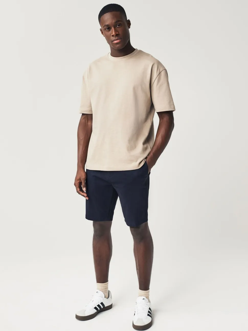 Donkerblauw - Strakke Pasvorm - Chinoshort met stretch