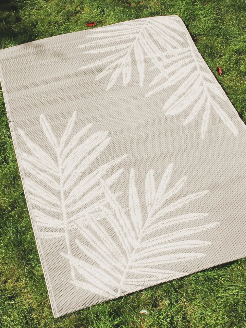 Dreams & Drapes Tahiti UV Resistant Outdoor Rug