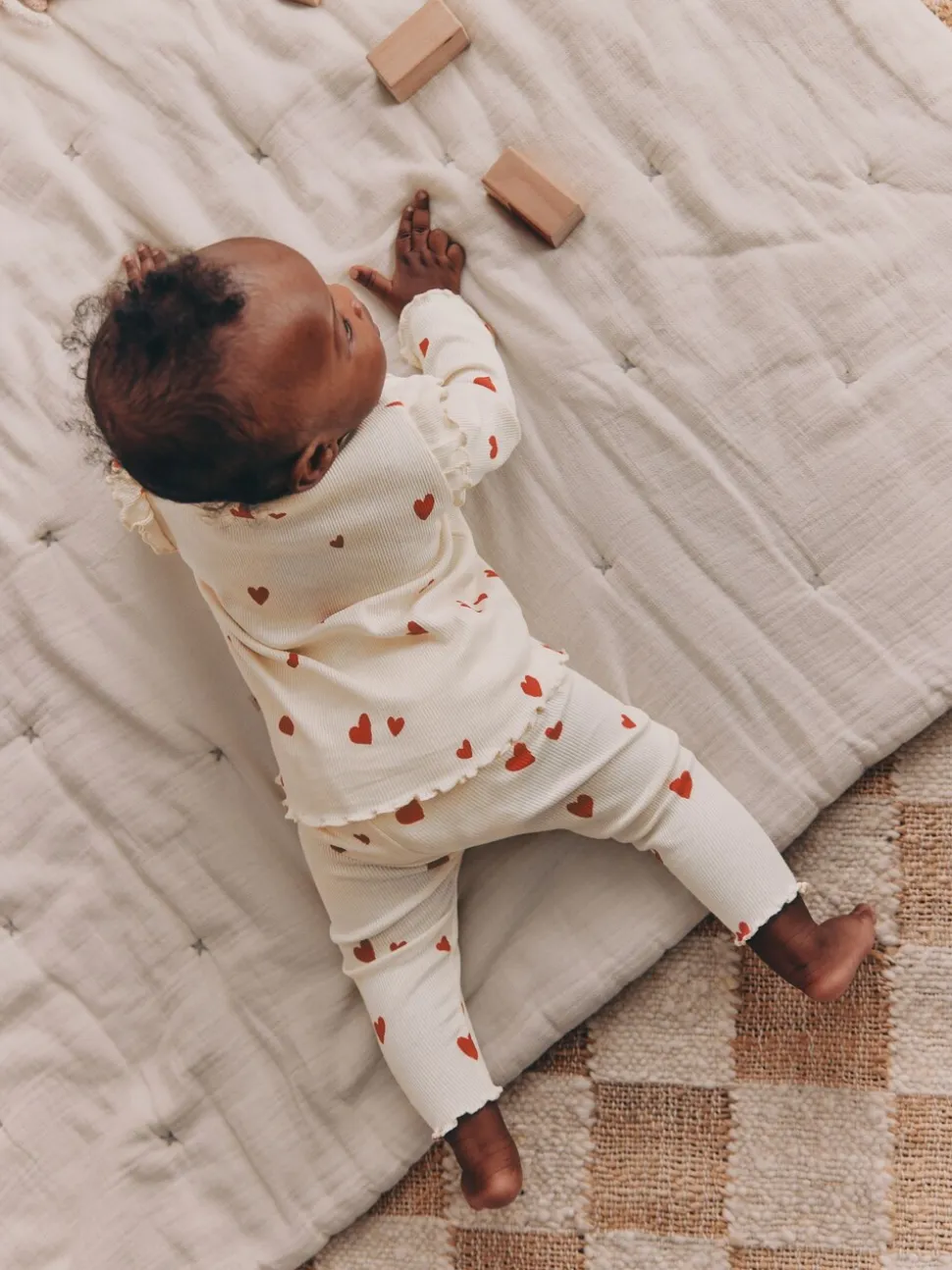 Ecru harten - 2 -delige babyset van top en legging (0mnd -2jr)