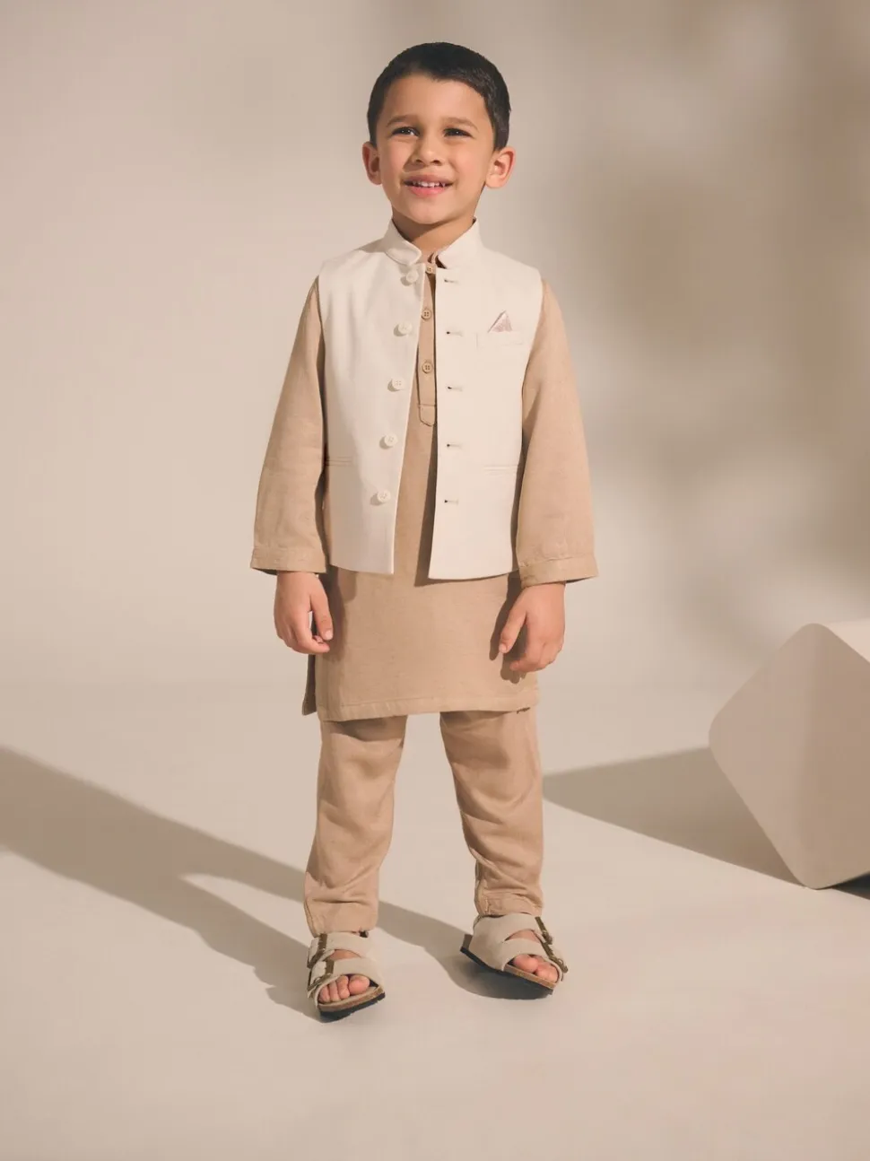 Ecru wit - Eid gilet (3mnd-16jr)
