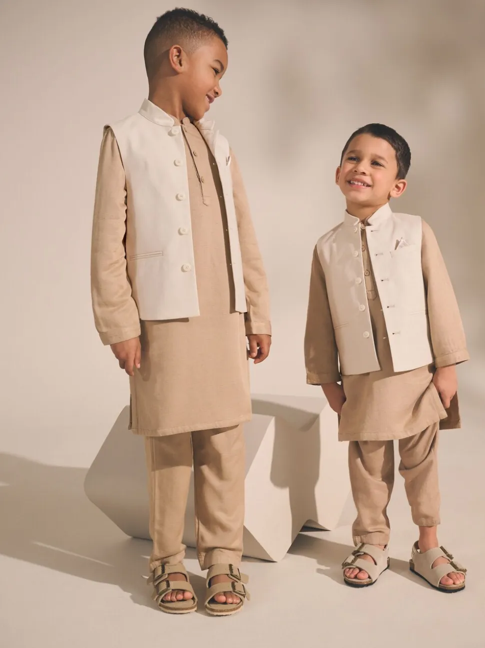 Ecru wit - Eid gilet (3mnd-16jr)