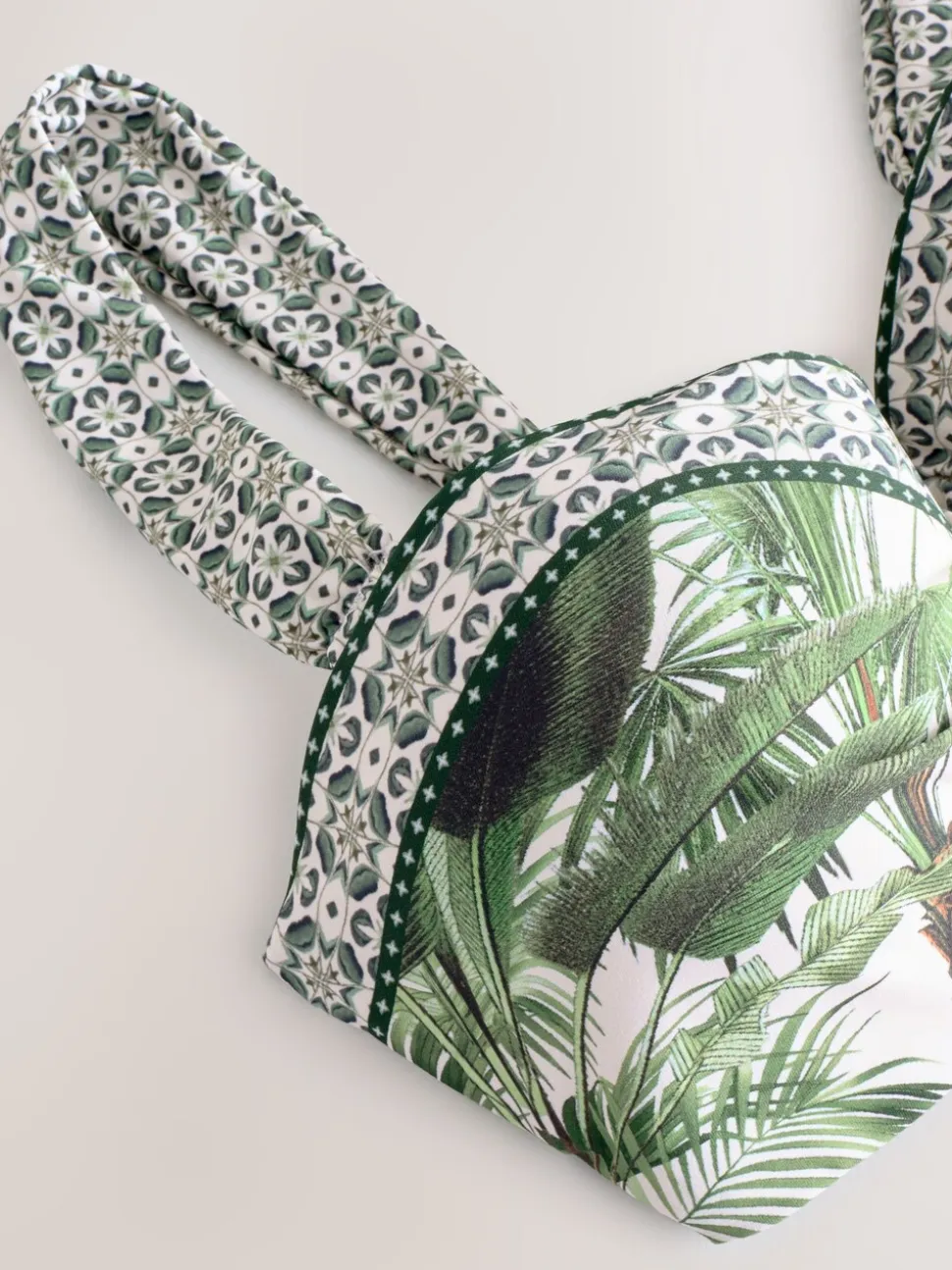 Ecru/Groene Palm - Bandeaubikinitop met beugel