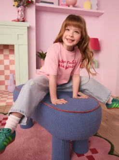 Eleanor Bowmer roze 'Who Rules the World' 100% katoenen T-shirt voor kinderen