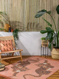 furn. Tibetan Tiger Animal Washable Outdoor/Indoor Rug