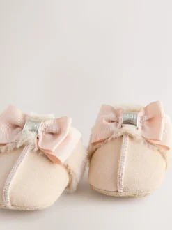 Gebroken wit - Baker by Ted Baker gewatteerde muiltjes met imitatiebont voor babymeisjes