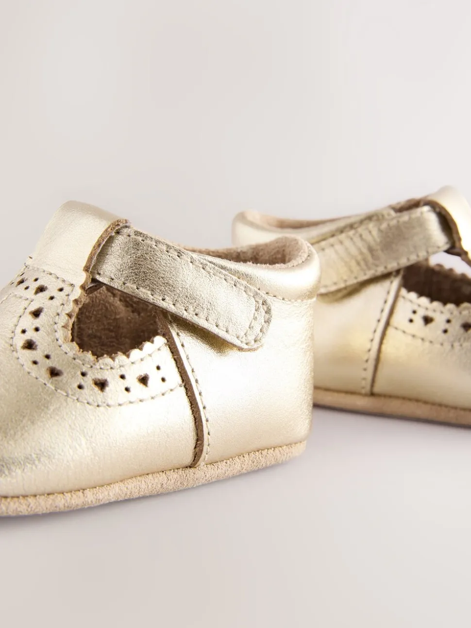 Goud - Leren babyschoen met T-bandje (0 - 24 mnd)
