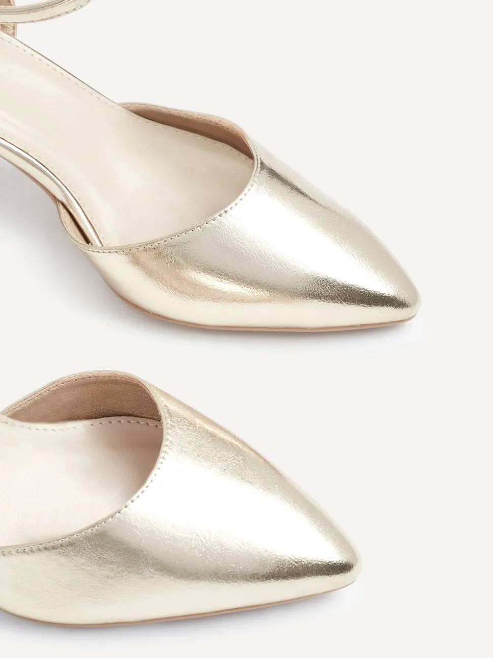 Goud - Linzi Lori pumps met spitse neus en wijde pasvorm