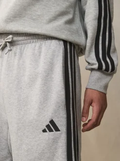 Grijs - adidas Essential 3-Stripes French Terry Shorts