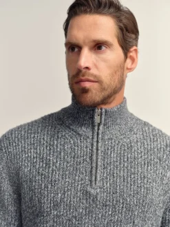 Grijs - Regular-fit gebreide trui met textuur en kwartrits bij de hals en wol
