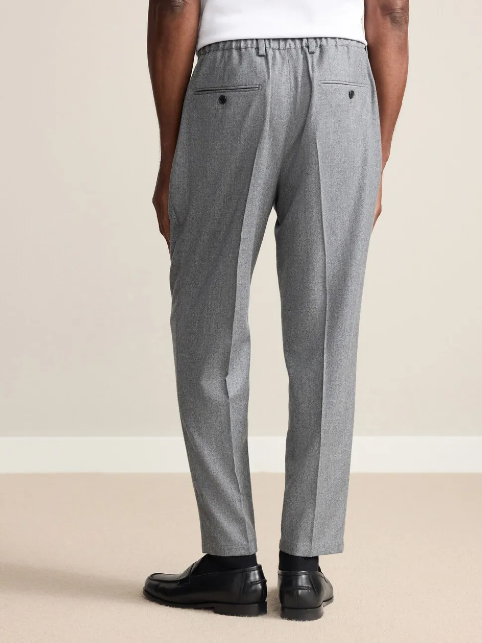 Grijs - Signature Regular Tapered 100% REDA Marino Wool Smart Trousers With Elasticated Back