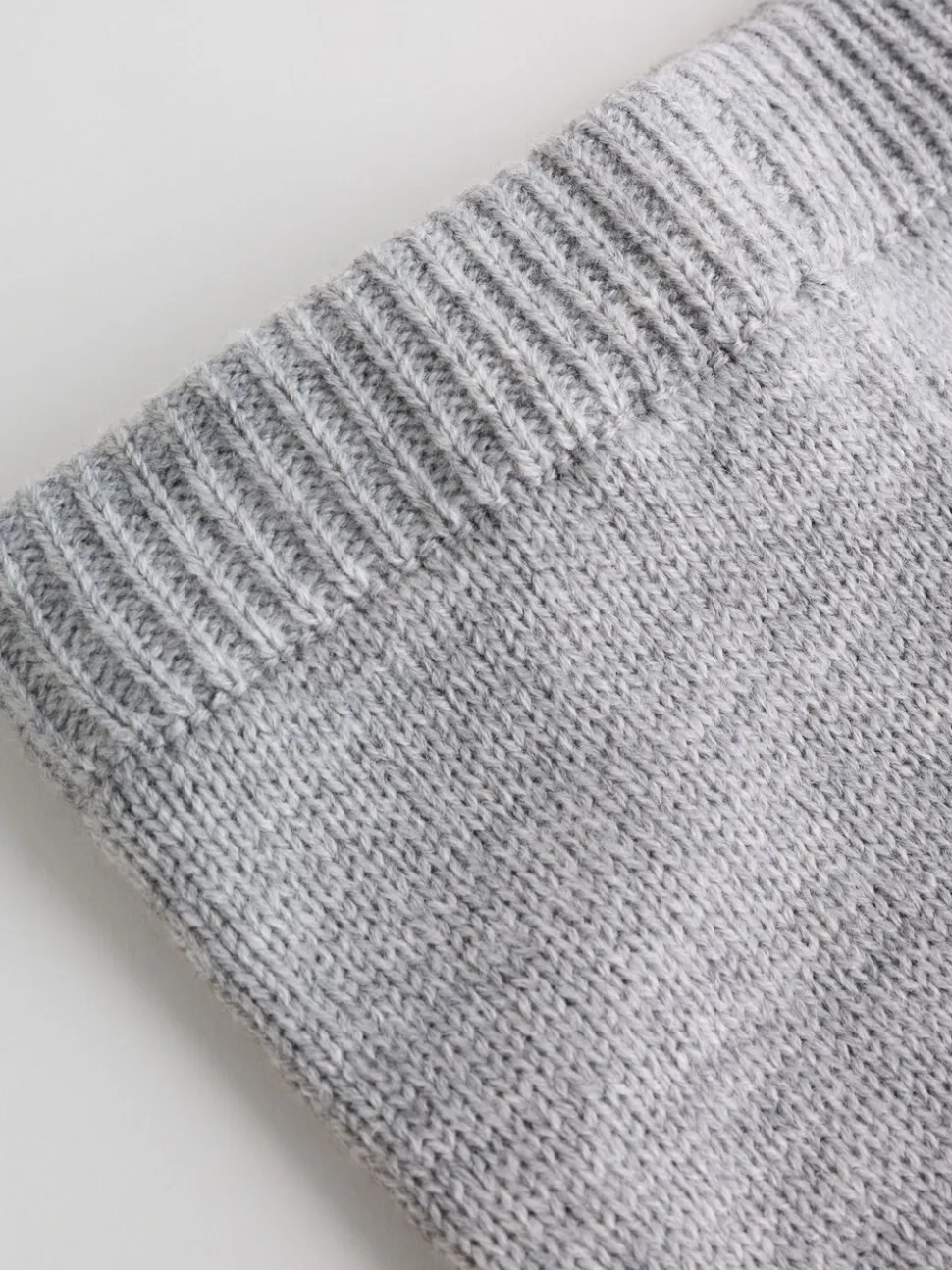 Grijze beer - Set van gebreide top en legging (0mnd -2jr)