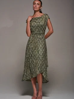 Groen - Jolie Moi - Asymmetrische gedrapeerde midaxi-jurk met kant