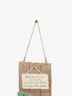 Hangdecoratie met regenlaars