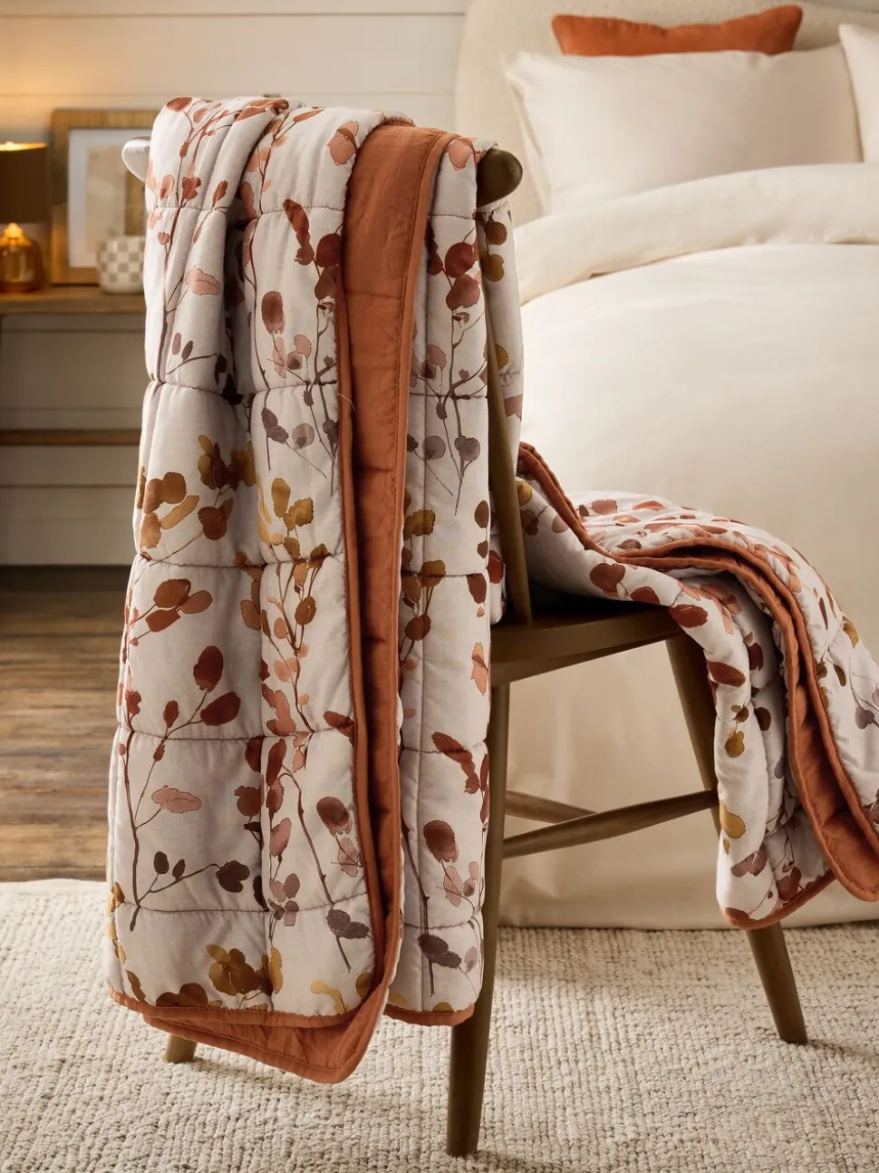 Honesty Floral Print Reversible Bedspread