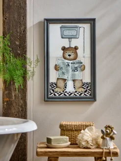 Ingelijste wanddecoratie Bertie Beer op het Toilet