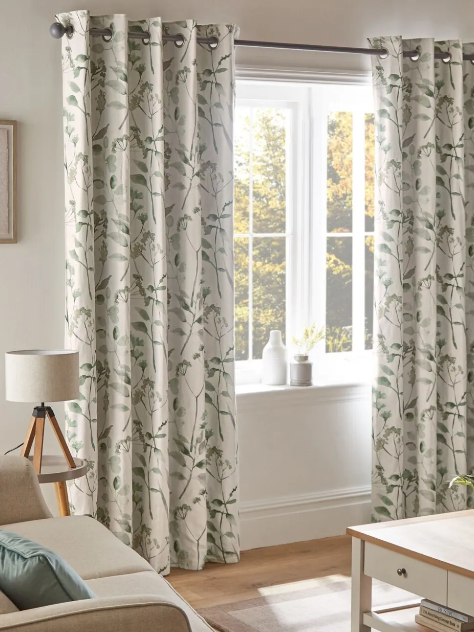 Isla ringgordijnen met bloemenprint