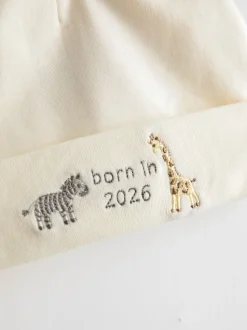 JoJo Maman Bébé Born in 2026 geborduurde muts