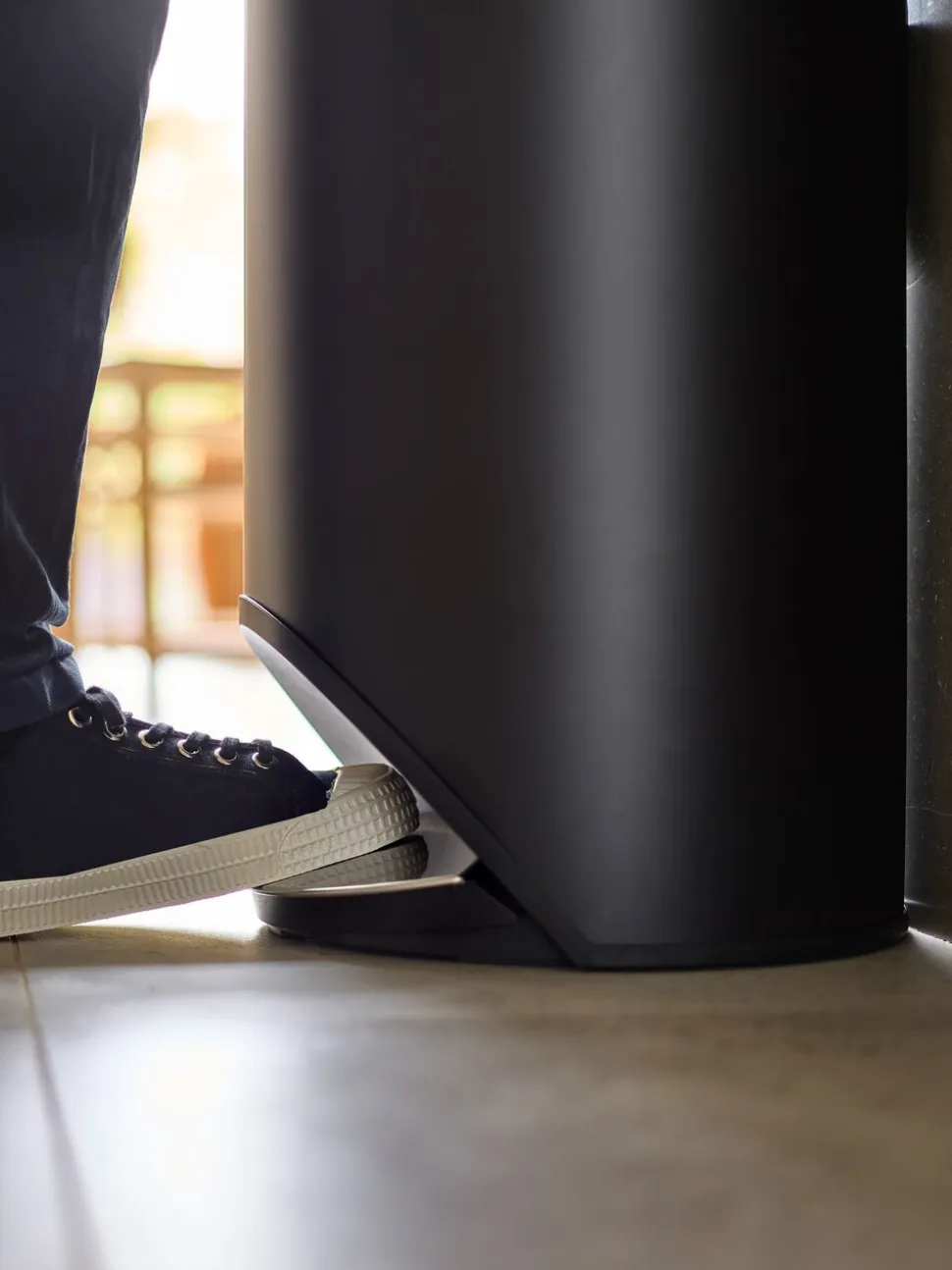 Joseph Joseph Arc 30-Litre Slimline Pedal Bin with Liner Pocket