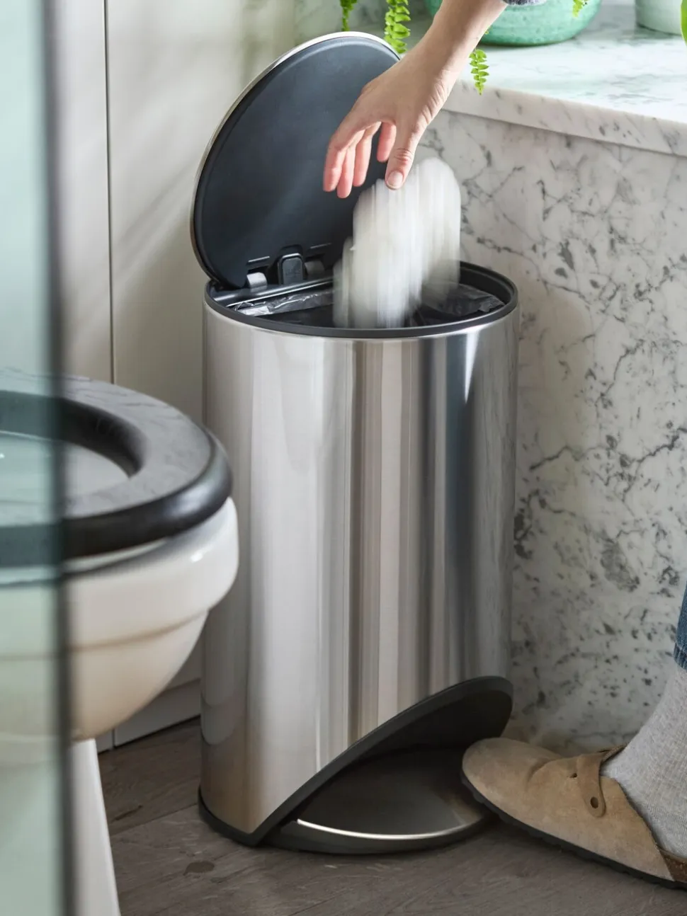 Joseph Joseph Arc 10-Litre Slimline Pedal Bin with Liner Pocket