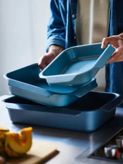 Joseph Joseph Nest™ Oven Nonstick Large Roasting Tray