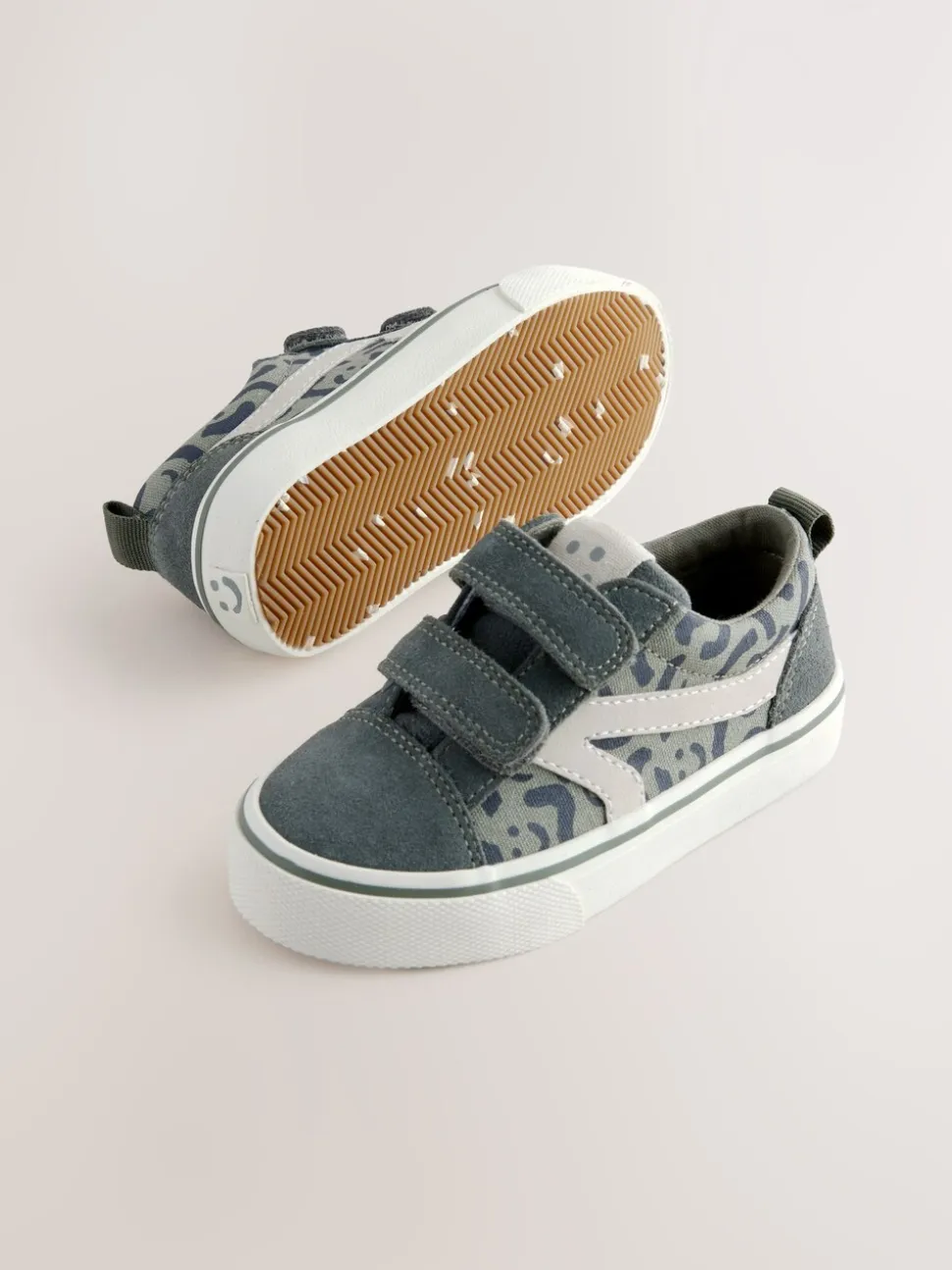 Kakigroen - Klittenbandsluiting Skate Trainers
