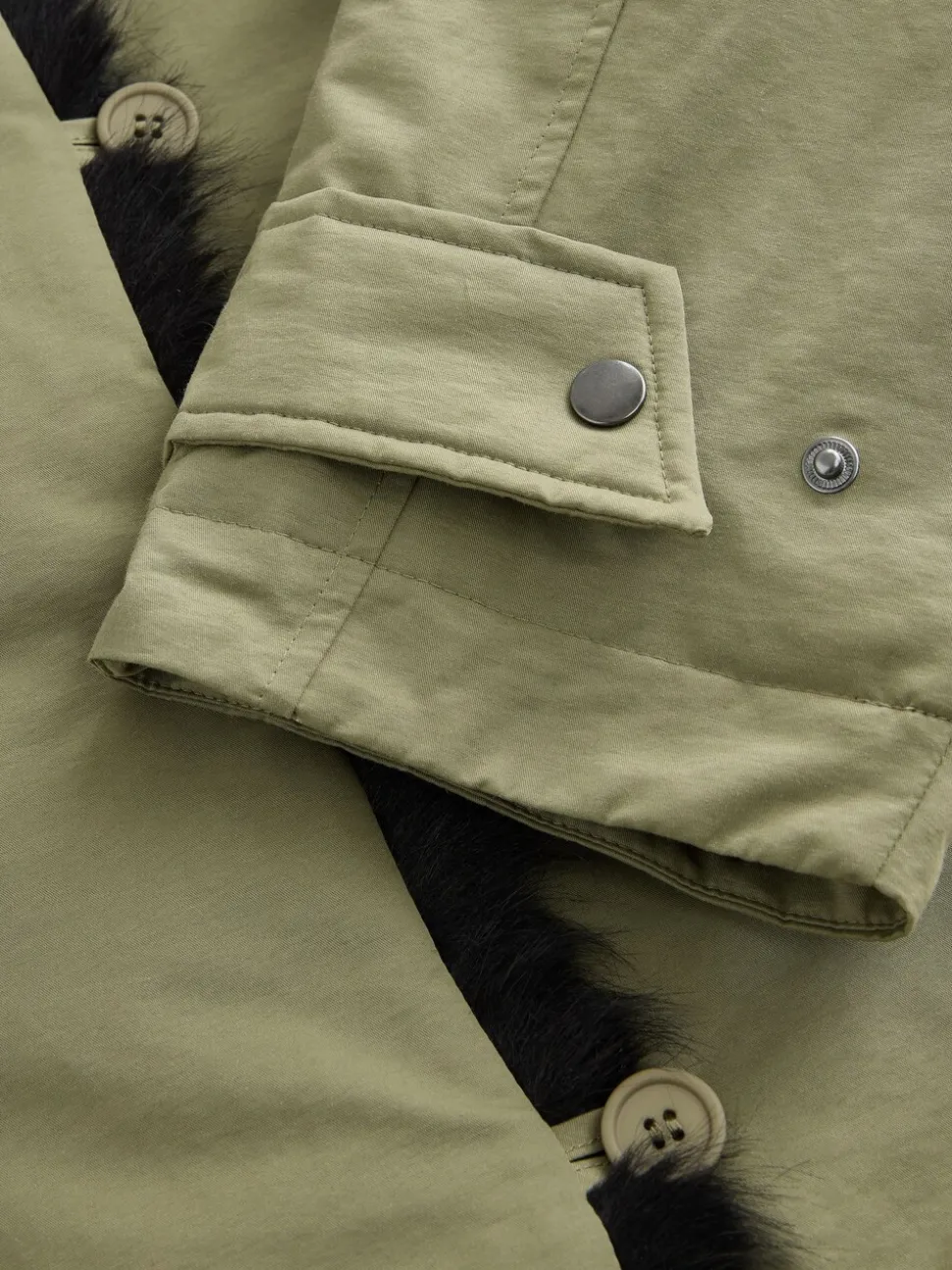 Kakigroen - Parka with Contrast Faux Fur Trim