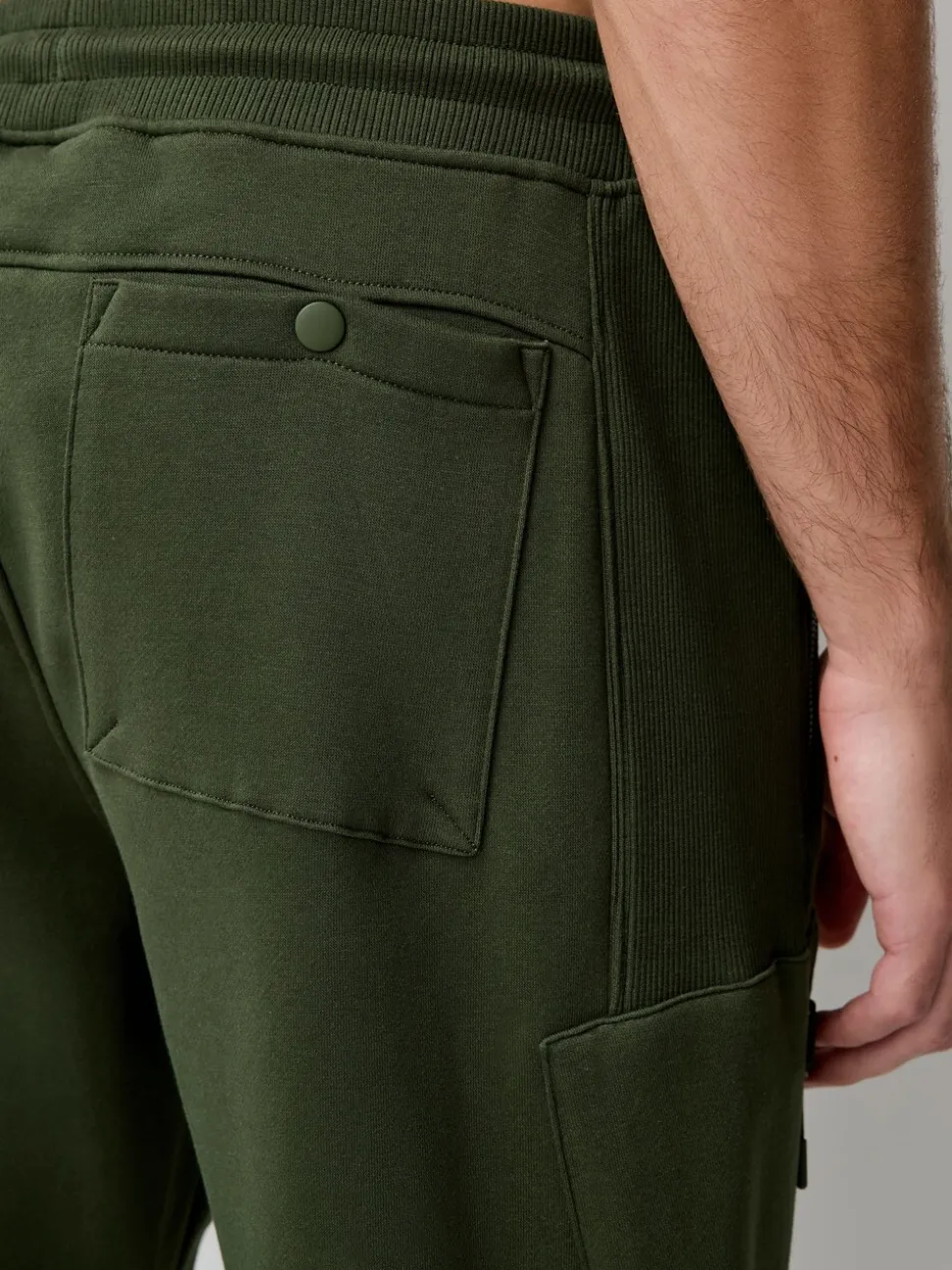Kakigroen - Utility Brushback Heavyweight Cargo Joggers
