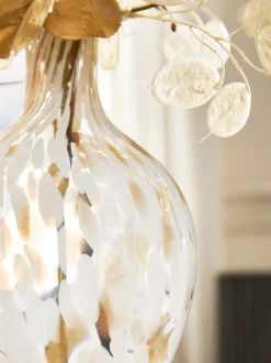Kunstbloemenboeket van eucalyptus en confetti vaas
