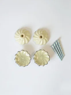 Laura Ashley 4 Pack Ceramic Metallic Edge Drawer Knobs