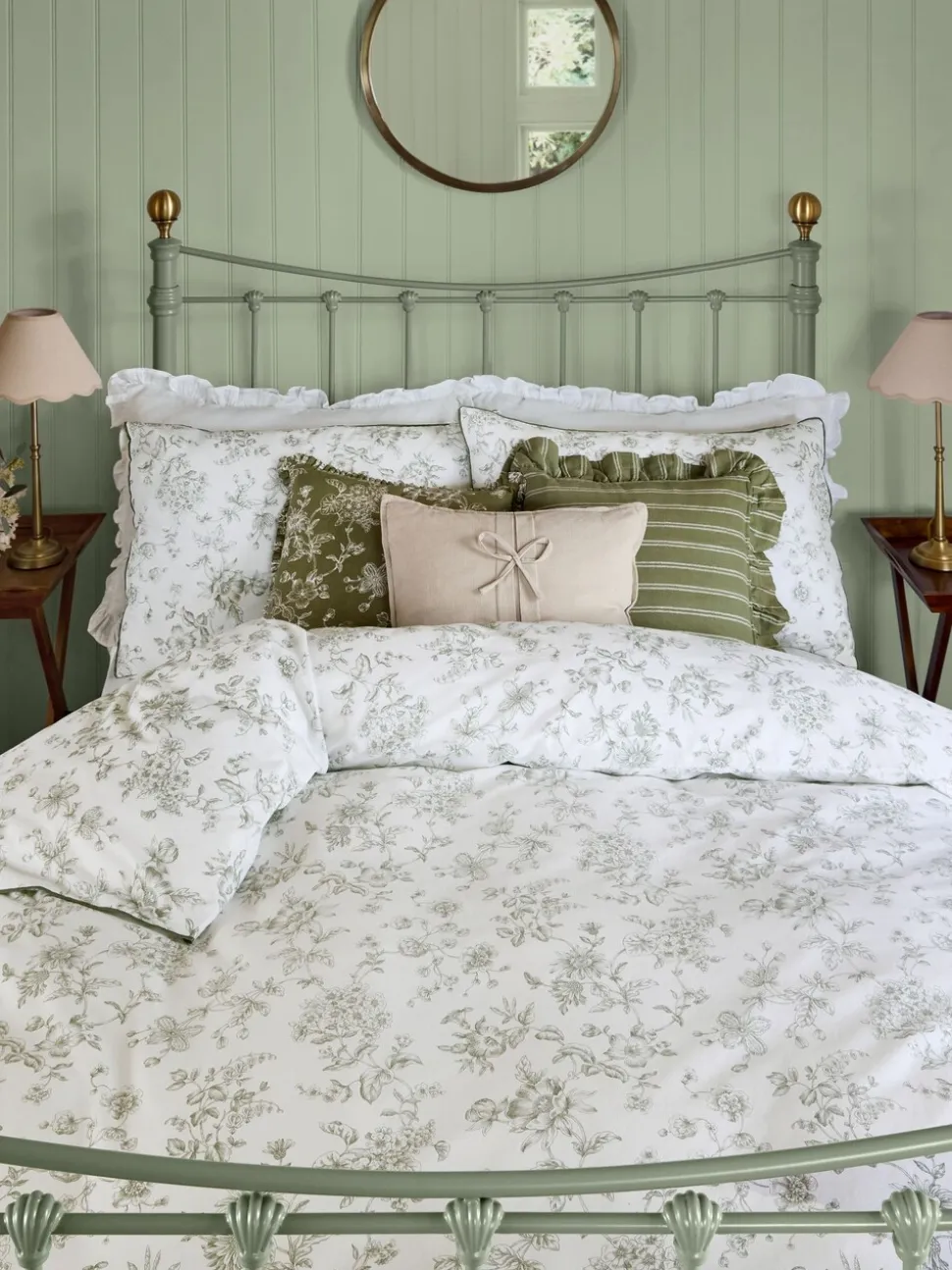 Laura Ashley Aneta Floral 100% Cotton Duvet Cover and Pillowcase Set
