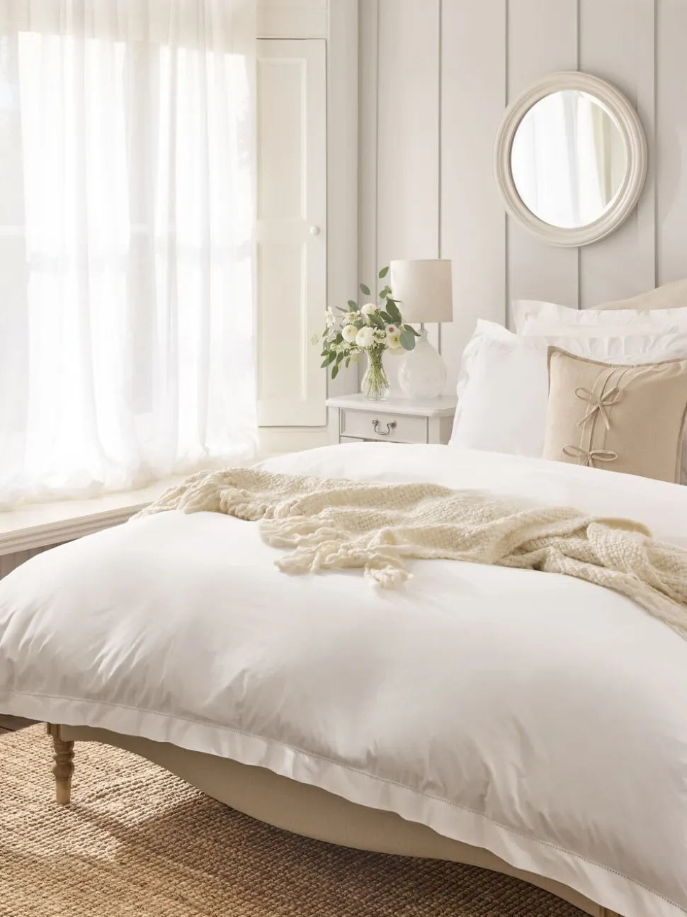 Laura Ashley Hemstitch 200 Thread Count Duvet Cover and Pillowcase Set