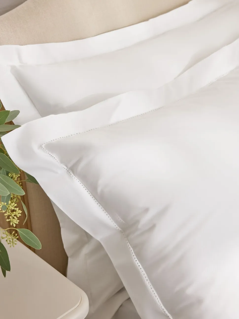 Laura Ashley Hemstitch 200 Thread Count Duvet Cover and Pillowcase Set