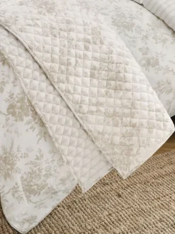 Laura Ashley Walled Garden doorgestikte bedsprei