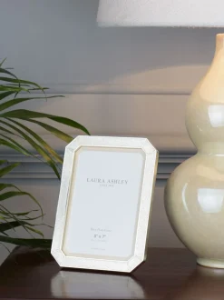 Laura Ashley Wren verzilverde fotolijst met imitatieparel en glitter