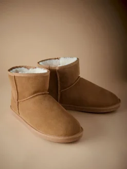 Lichtbruin - Signature Suede Slipper Boots with Faux Fur Lining