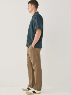 Lichtbruin - Single Pleated Stretch Chinos Trousers