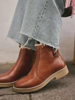 Lichtbruin leer - Forever Comfort® Faux Fur Lined Buckle Trim Ankle Boots