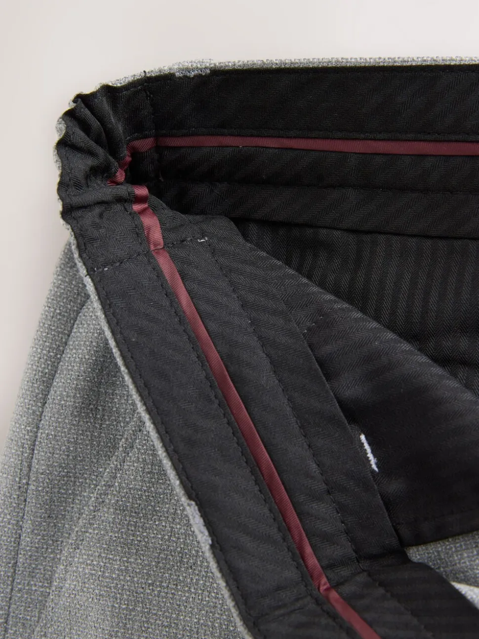 Lichtgrijs - Slimme broek met elastische tailleband en normale pasvorm