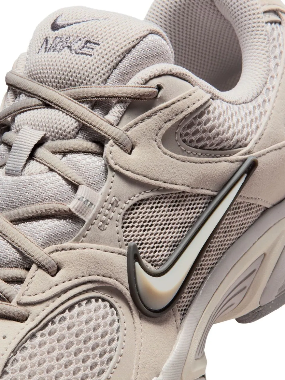 Maan Grijs - Nike V5 Runner hardloopsneakers