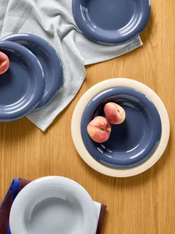 MADE.COM Set van 4 Quell Borden