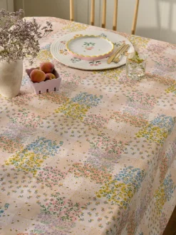 Maisie Floral Wipe Clean Table Cloths