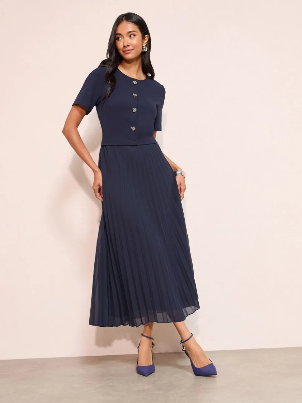 Marineblauw - Friends Like These Button Down 2-In-1 Pleated Dress