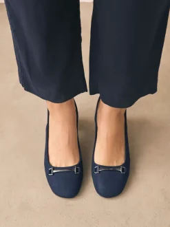 Marineblauw - Hardware Slingback Block Heels