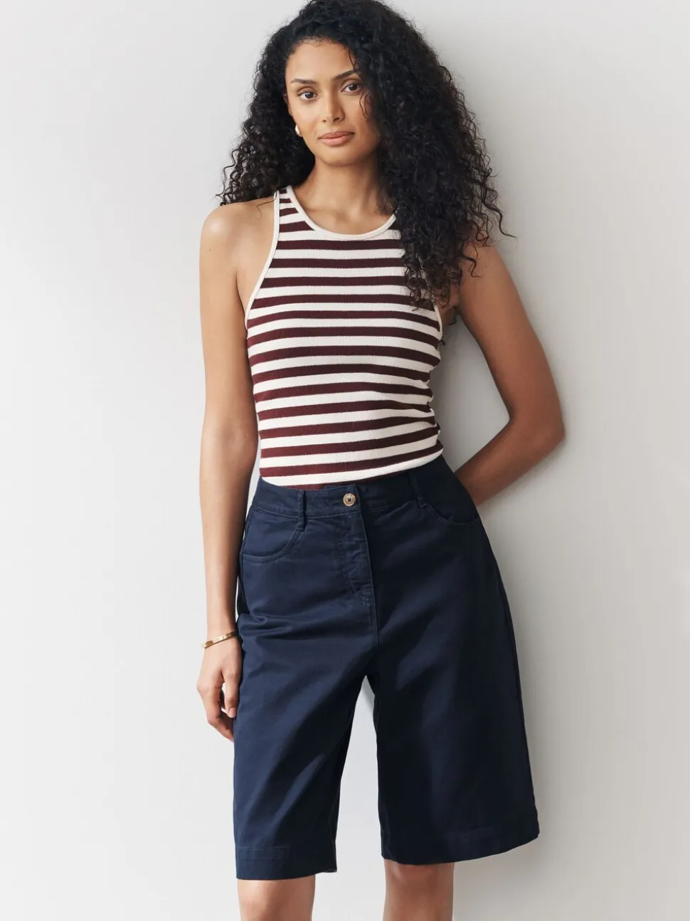 Marineblauw - Knielange short