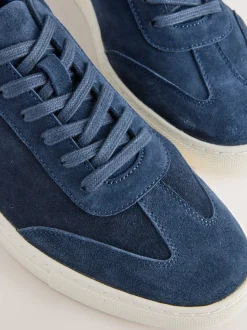Marineblauw - Modieuze suède sneakers