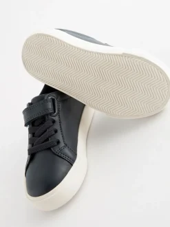 Marineblauw - Sneakers met klittenbandsluiting en elastische veters