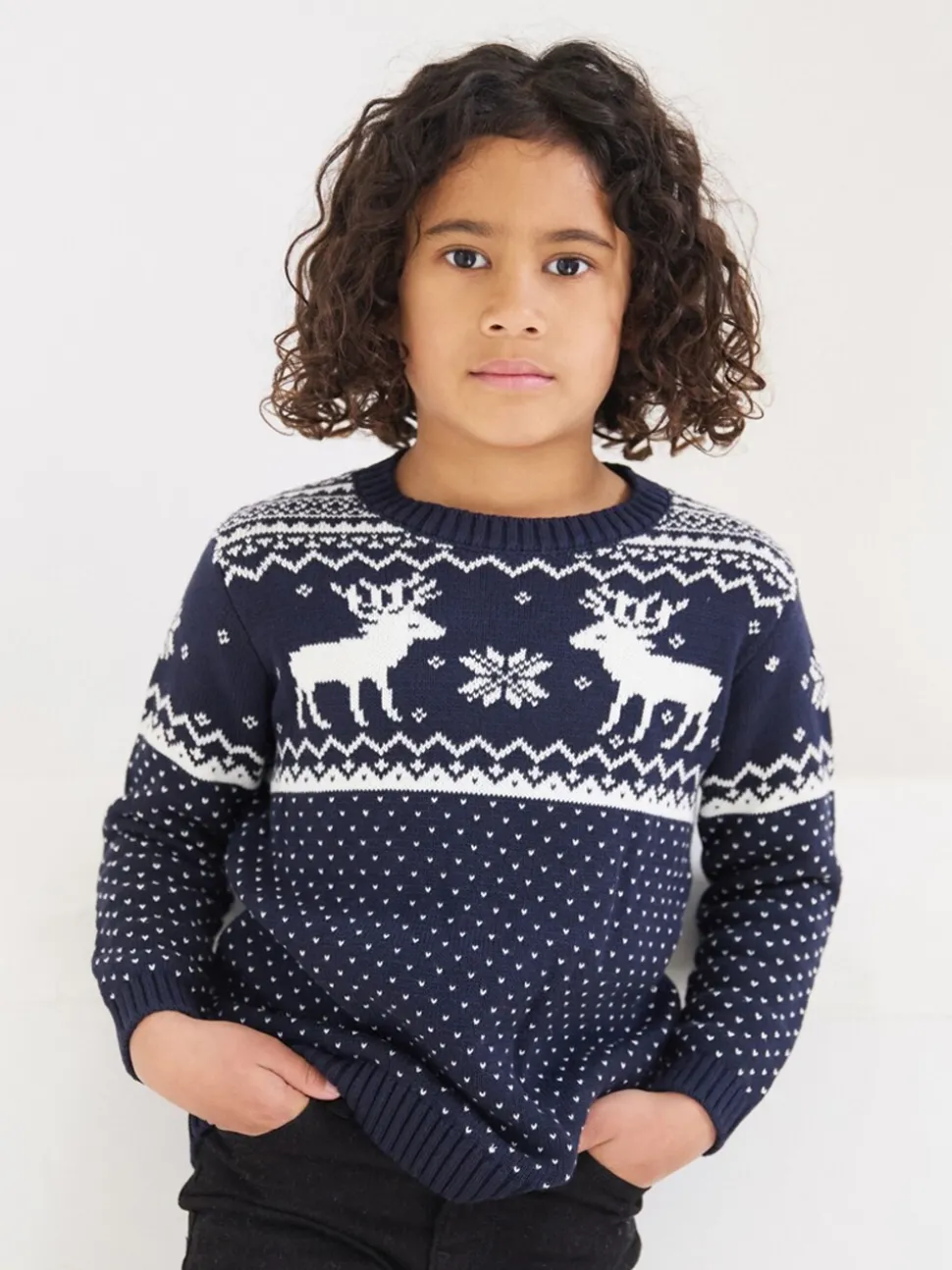 Marineblauw - The Little Tailor kinderkersttrui met rendier-fairislepatroon