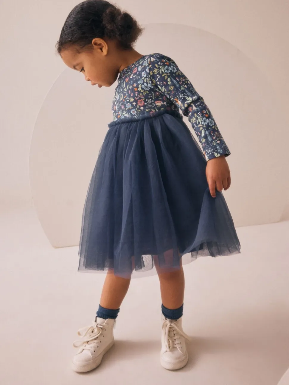 Marineblauw met bloemen - Feestjurk van mesh met lange mouwen (3mnd-7jr)